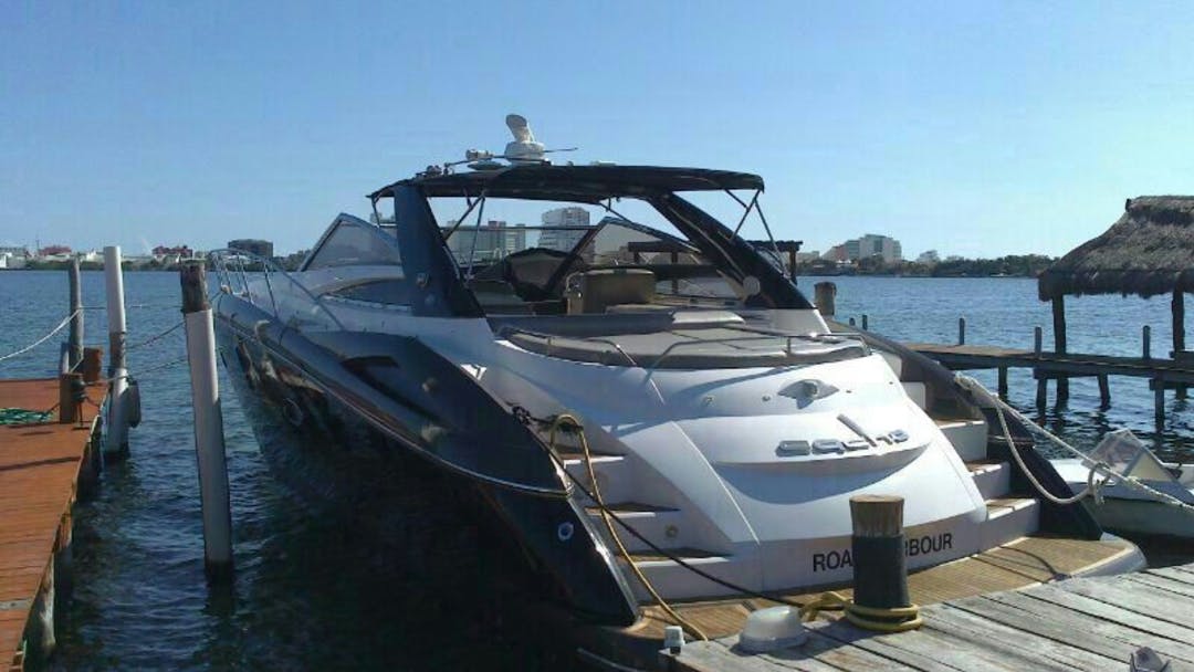 53 Sunseeker luxury charter yacht - Cenzontle 13, Zona Hotelera, 77500 Cancún, Q.R., Mexico