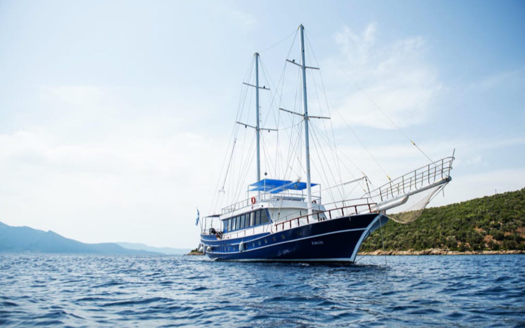 108 Custom luxury charter yacht - Tourlos 846 00, Greece