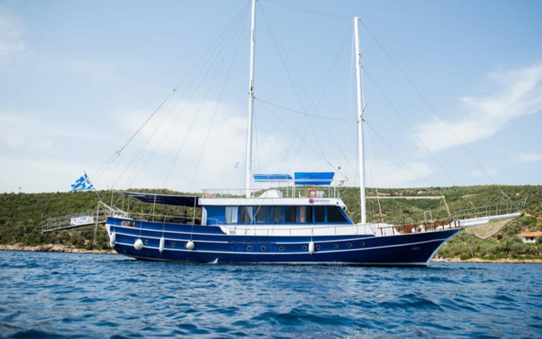 108 Custom luxury charter yacht - Tourlos 846 00, Greece