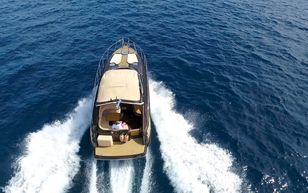 38 Cranchi Zaffiro luxury charter yacht - Mýkonos, Greece