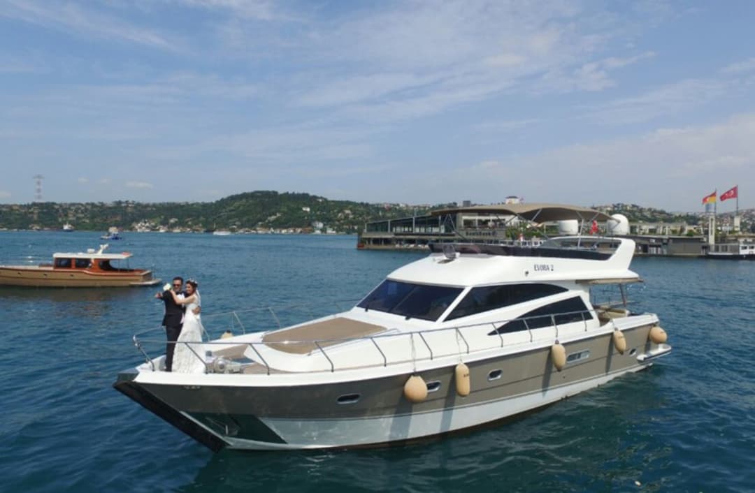 62 NUH luxury charter yacht - Kuruçeşme Mahallesi, Beşiktaş/İstanbul, Turkey