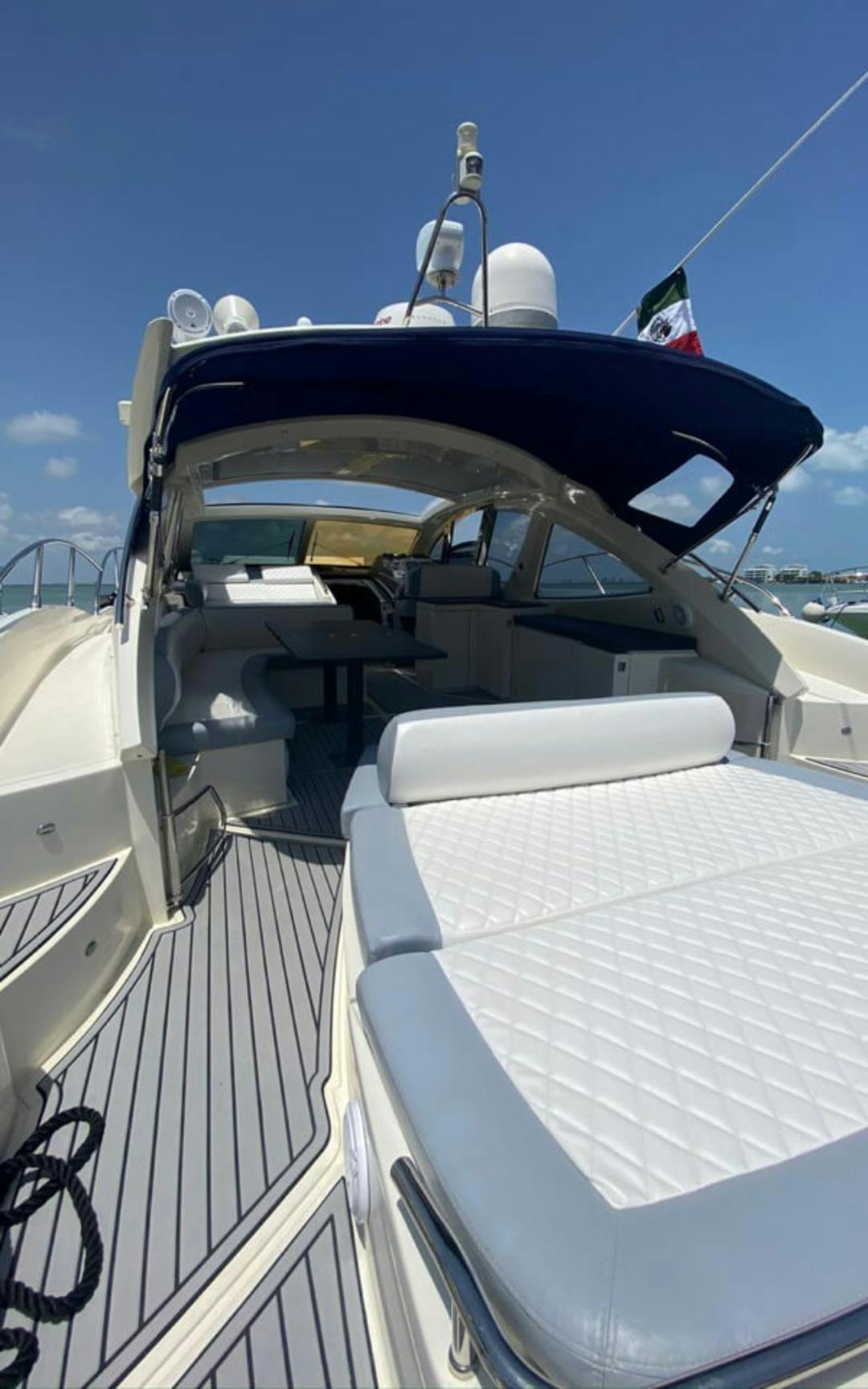 50 Atlantis luxury charter yacht - Cancún, Quintana Roo, Mexico