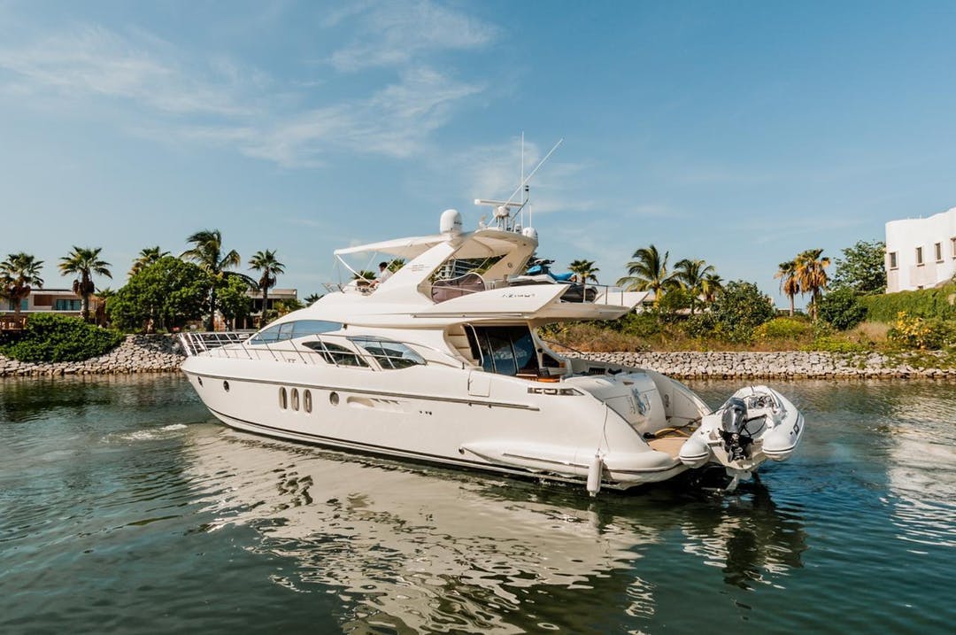 62 Azimut luxury charter yacht - Blvd. Kukulcan 1, Puerto Juarez, Zona Hotelera, 77500 Cancún, Q.R., Mexico