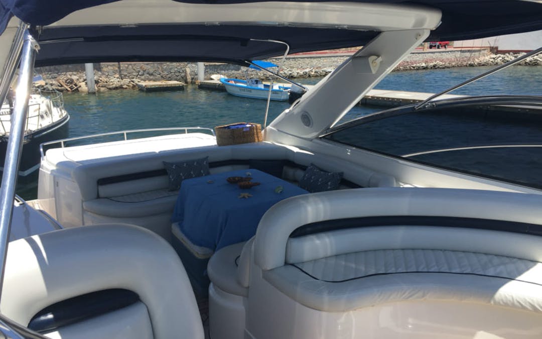 55 Sunseeker luxury charter yacht - San José del Cabo, BCS, Mexico