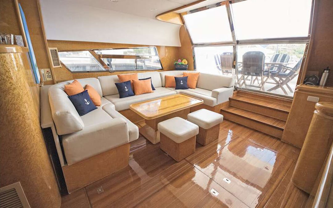 65 Johonson luxury charter yacht - Red Hook, St. Thomas, USVI