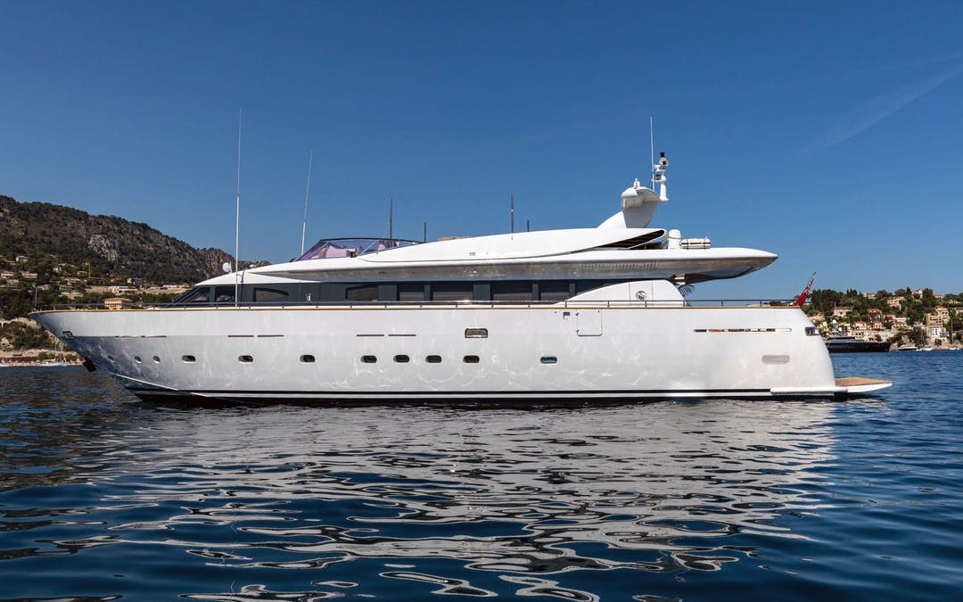 95 Mondomarine luxury charter yacht - Antibes, France