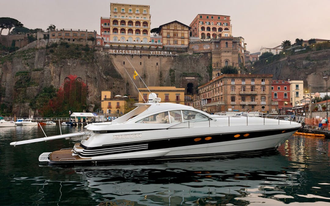 54 Pershing luxury charter yacht - Piazzale dei Protontini, 6, 84011 Amalfi, SA, Italy