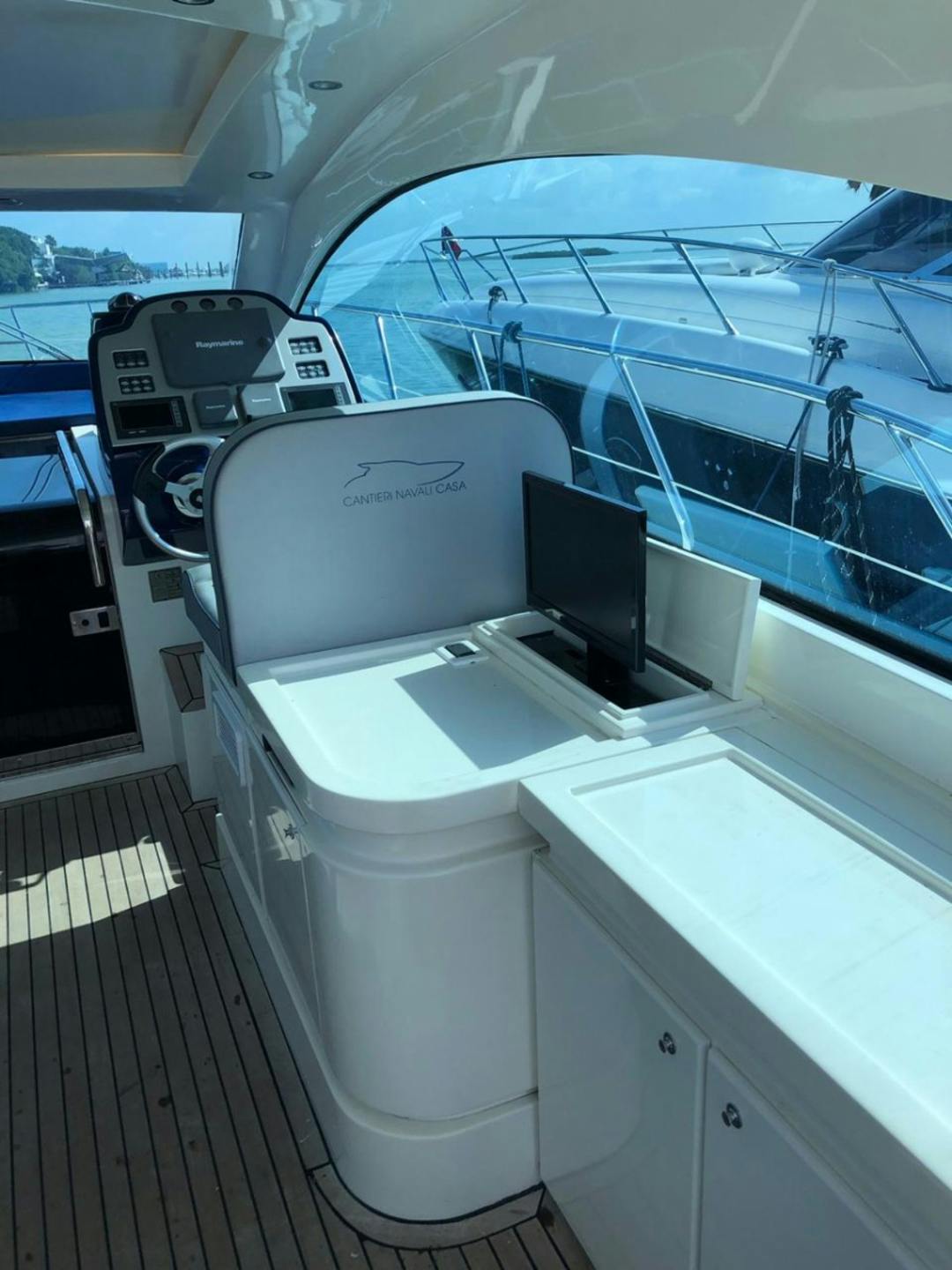 55 Navali luxury charter yacht - Cancún, Quintana Roo, Mexico