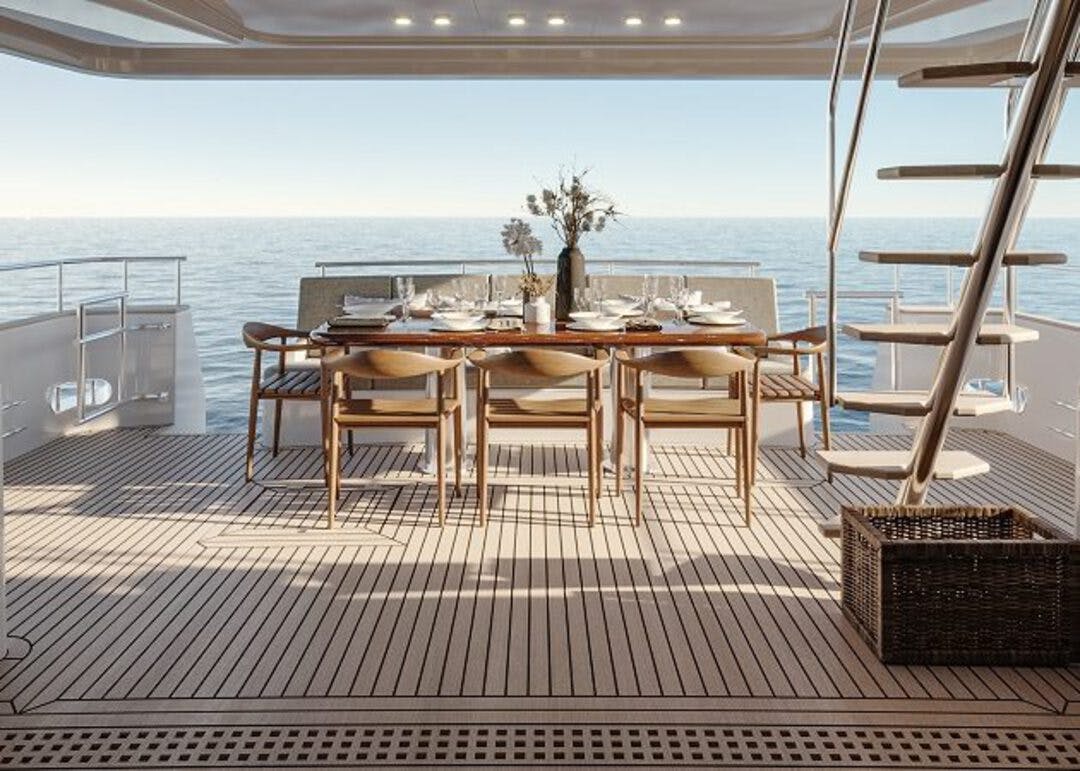 100 The Builder Co luxury charter yacht - Miami, FL, USA