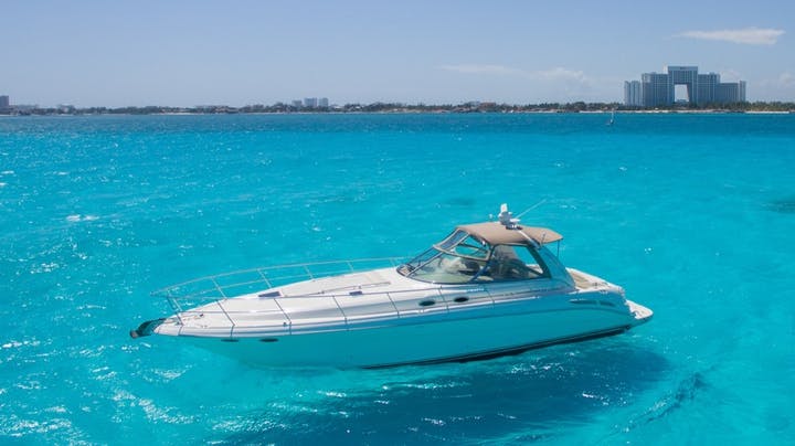 41 Sea Ray luxury charter yacht - Cancún, Quintana Roo, Mexico