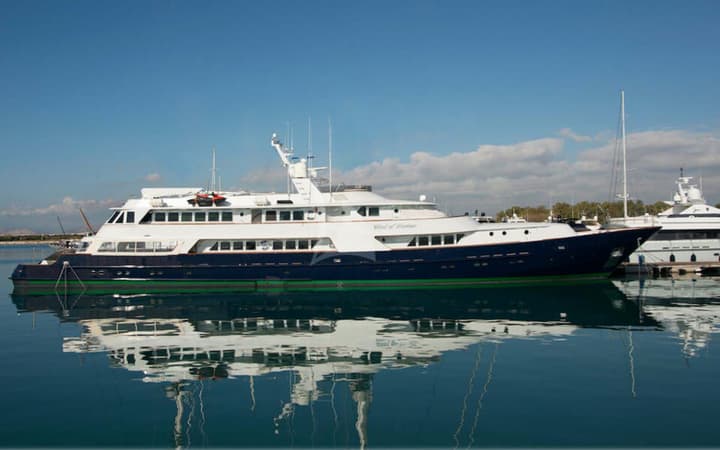 170 CRN Anocona luxury charter yacht - Μαρίνα Αγίου Κοσμά Ελληνικό (Είσοδος), Elliniko, Greece