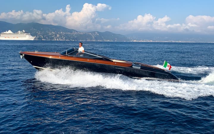 33 Aquariva luxury charter yacht - Marina di Portofino, Via Roma, Portofino, Metropolitan City of Genoa, Italy