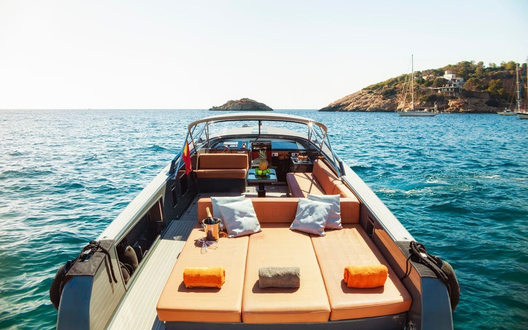 40 VanDutch luxury charter yacht - Botafoc Ibiza, Av. de Juan Carlos I, 07800 Ibiza, Balearic Islands, Spain